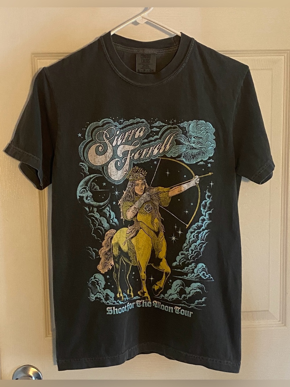 Sierra Ferrell ‘Shoot for the moon’ Tour T-Shirt Size Small